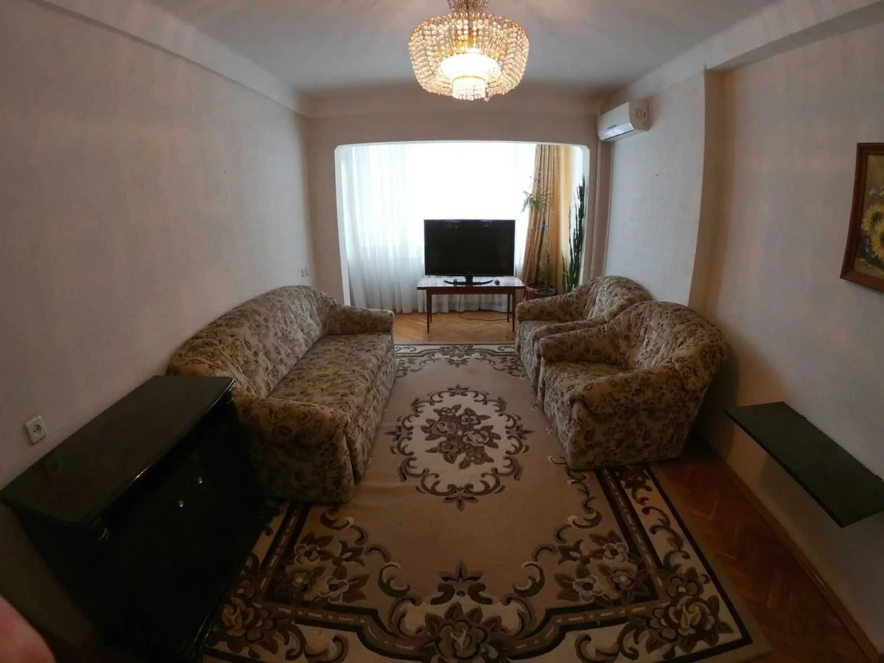 Продам 3кімнатну  квартиру вул. Ентузіастів 7/1 Русанівка Дн