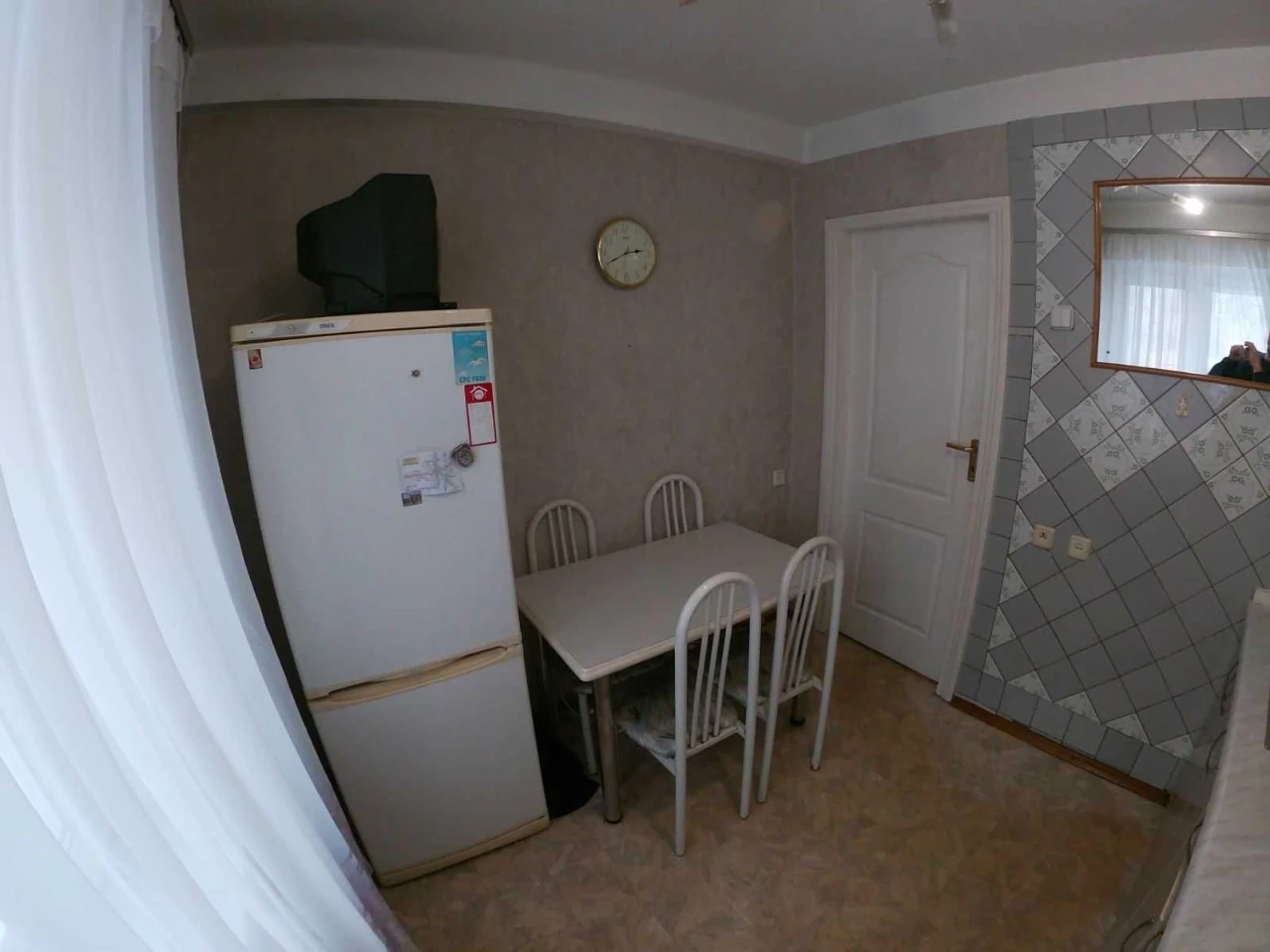 Продам 3кімнатну  квартиру вул. Ентузіастів 7/1 Русанівка Дн