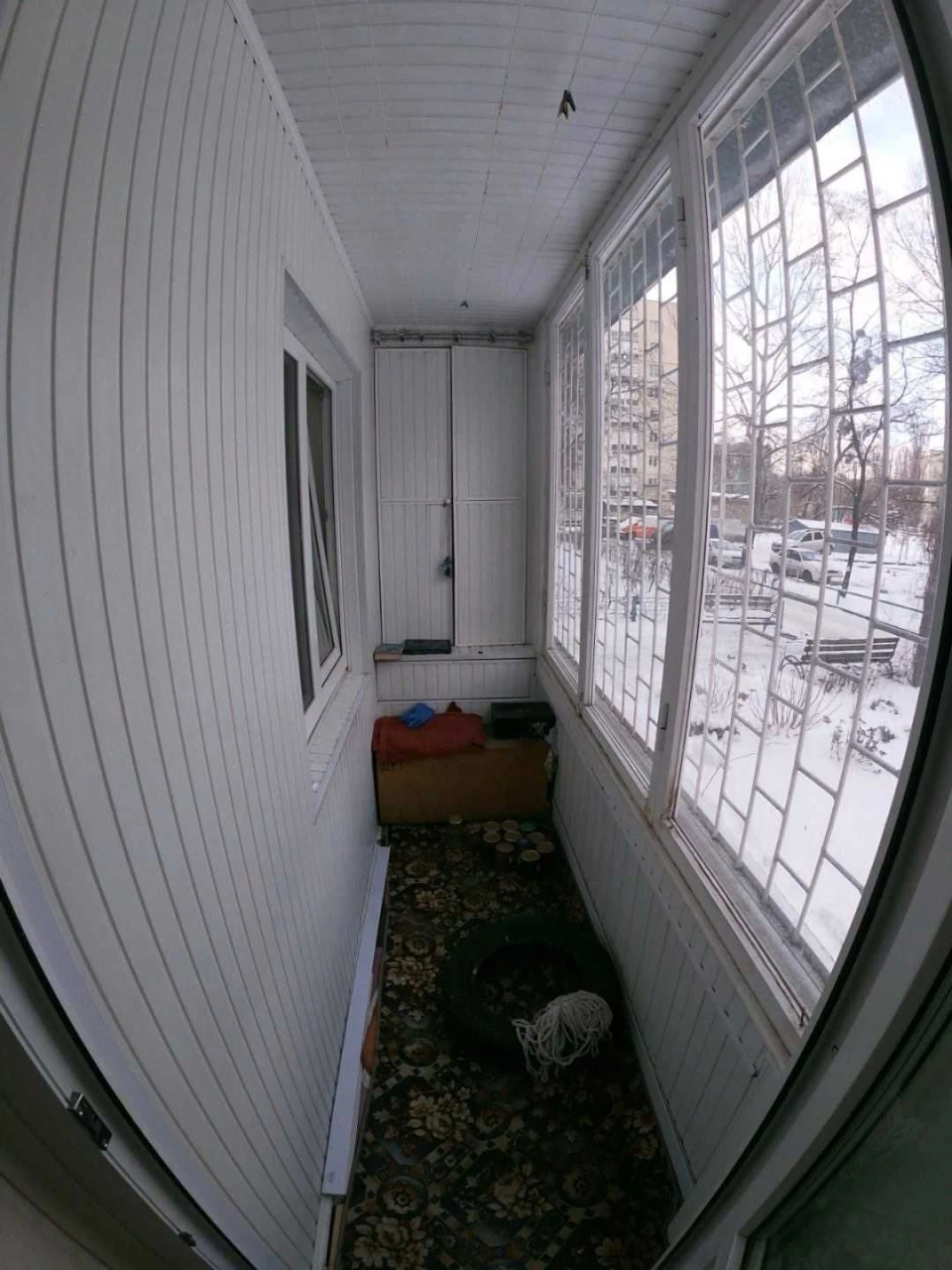 Продам 3кімнатну  квартиру вул. Ентузіастів 7/1 Русанівка Дн