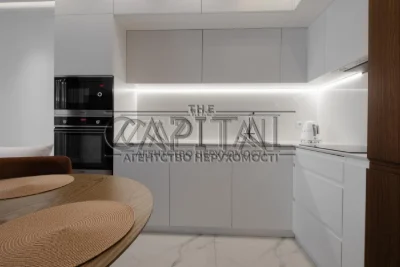 ПРОДАЖ  2-кімнатна квартира 79,8 м² у ЖК «Французький кварта