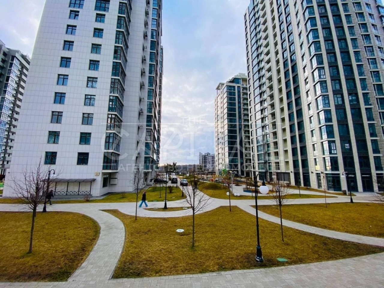 Продаж квартири, ЖК Новопечерські Липки, Драгомирова, Верхог