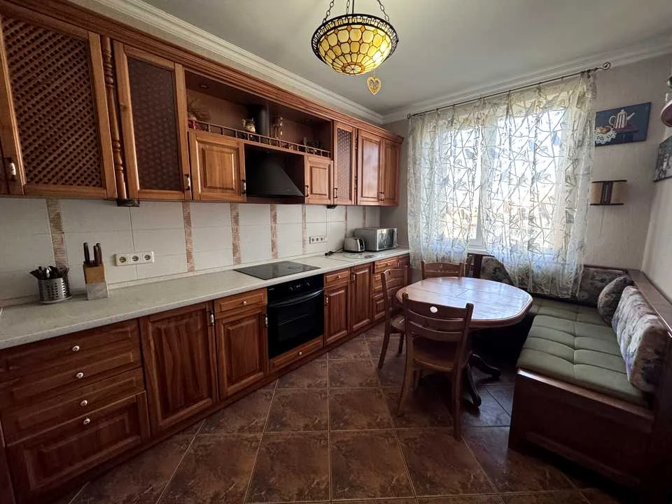 Квартира. Київ, Голосіївський просп.