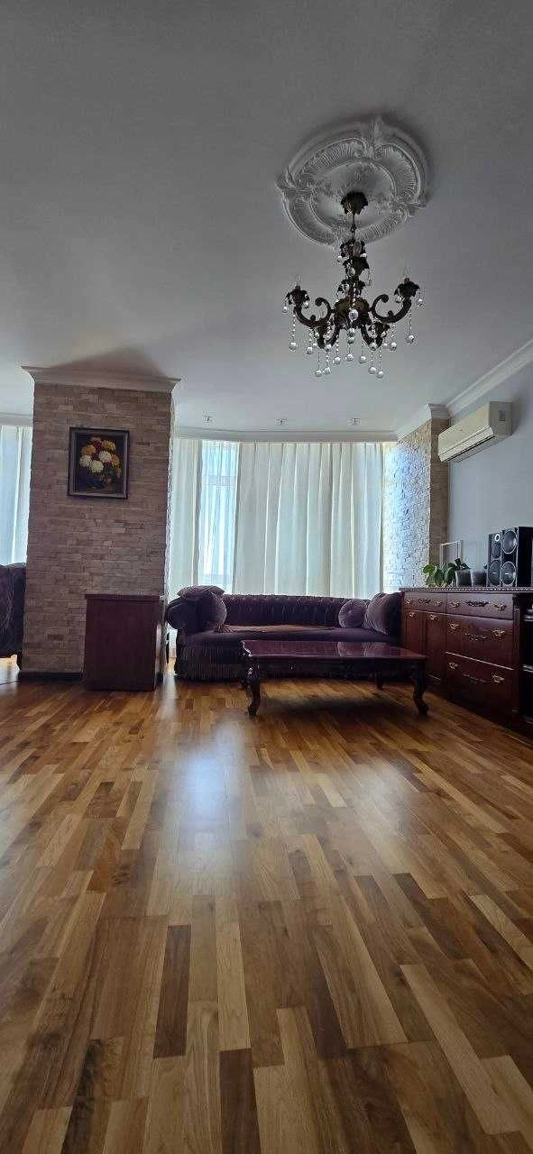 2к квартира на 6 Фонтана/ЖК Істок