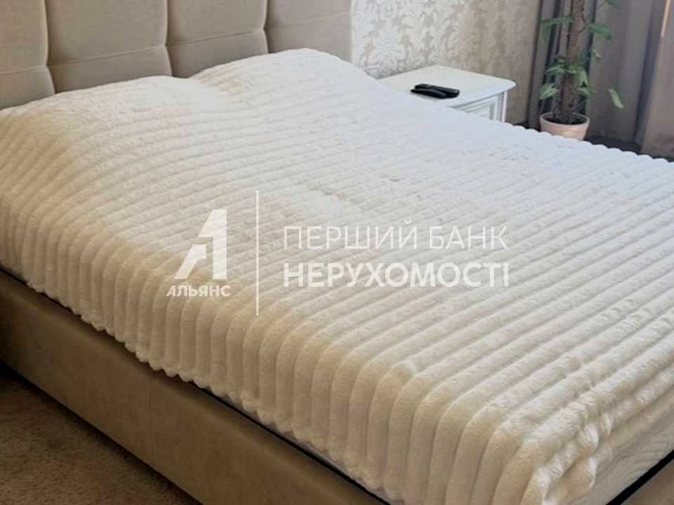 Квартира. Одеса, Перлинна вул.