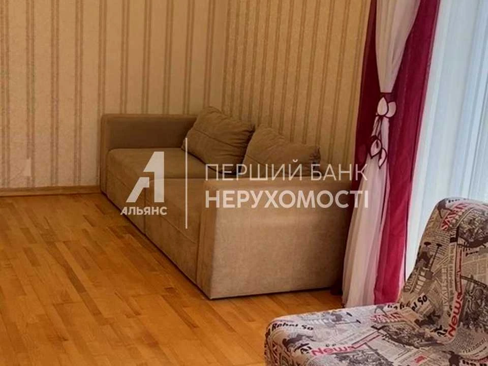 Квартира. Одеса, Перлинна вул.