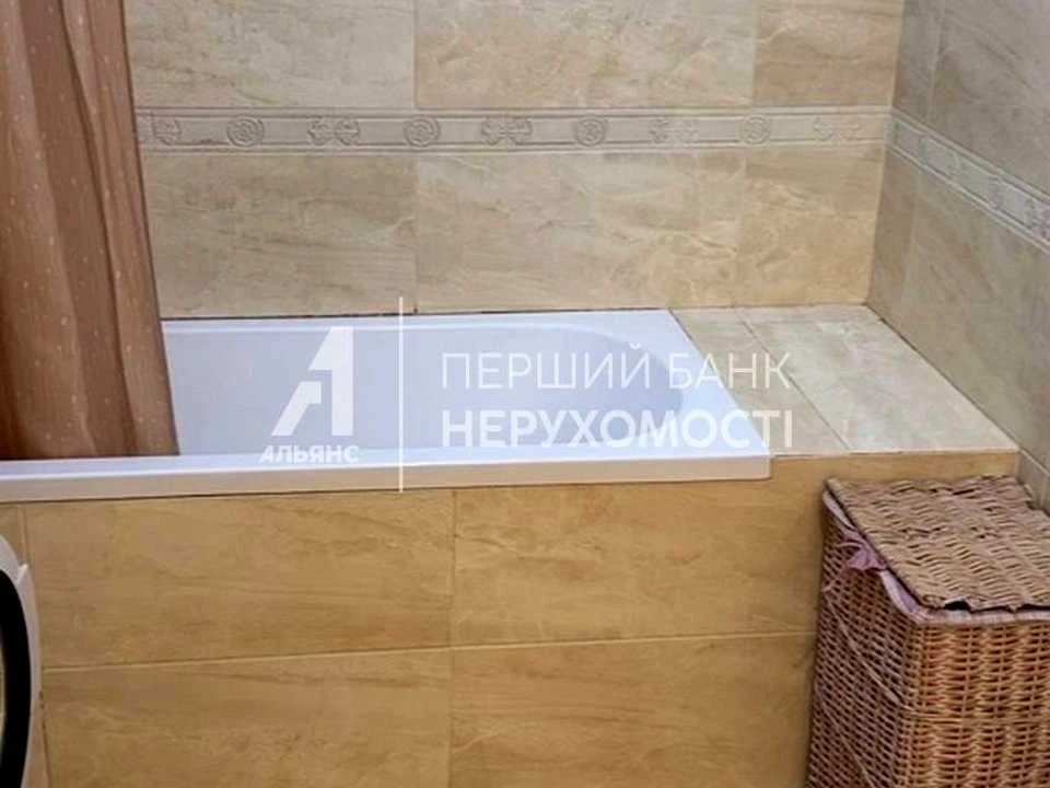 Квартира. Одеса, Перлинна вул.