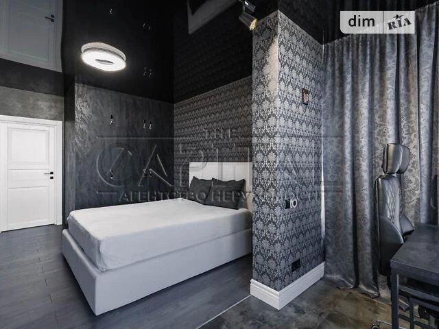 Sale of 3-room apartment 100 sq. m on Beresteyskyi Avenue 67G • I