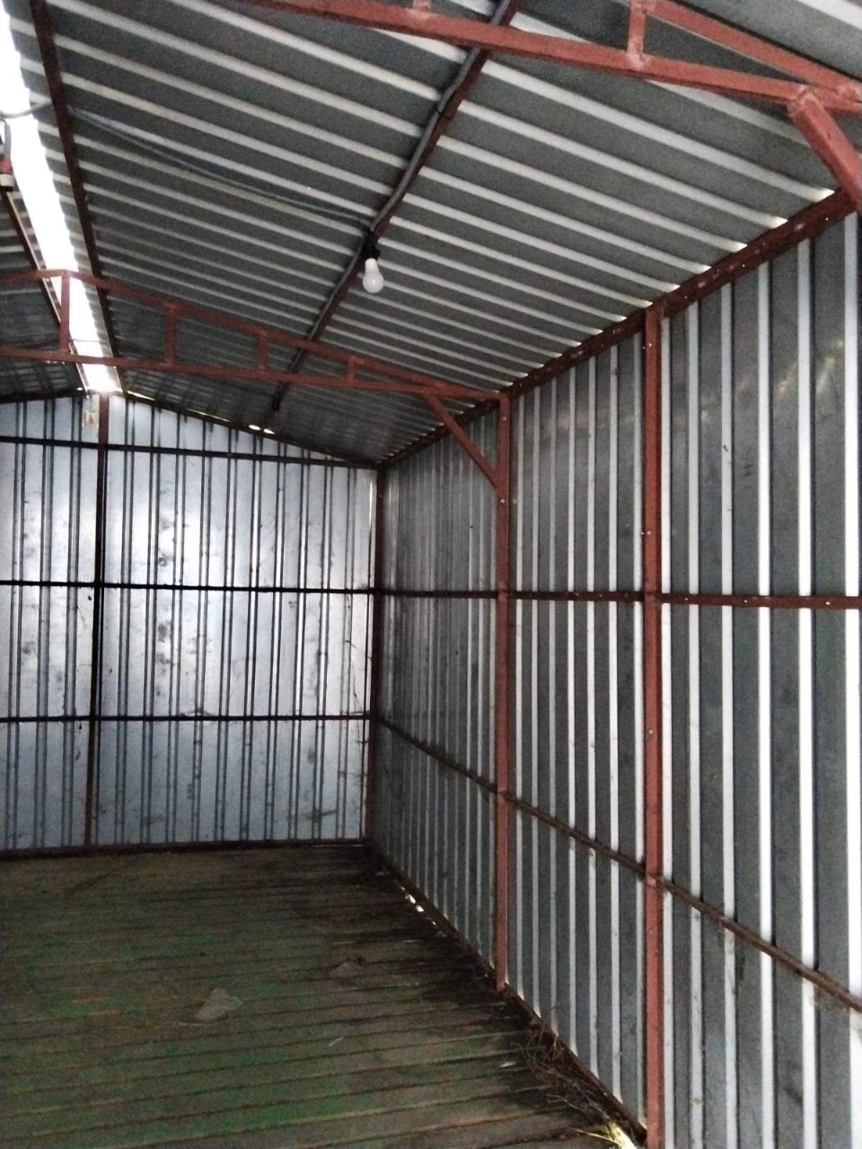 Продам гараж склад приміщення Розбірний