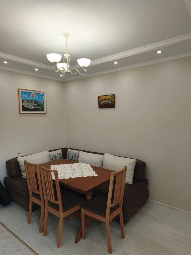 Продаж 2 к квартири 64 м2.  Боздош