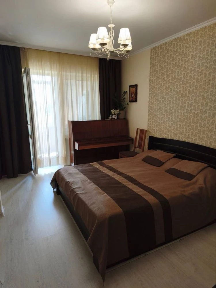 Продаж 2 к квартири 64 м2.  Боздош