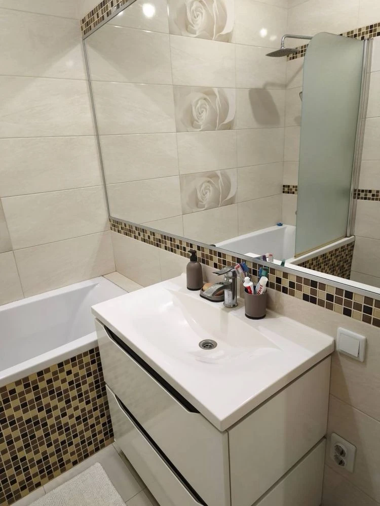 Продаж 2 к квартири 64 м2.  Боздош