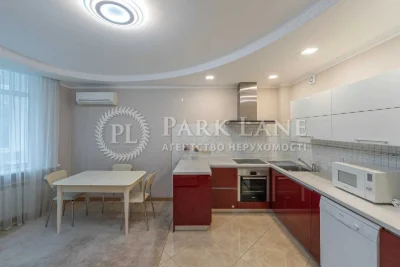 Продаж 1к квартири 53 кв м з ремонтом Липківського 18  Солом