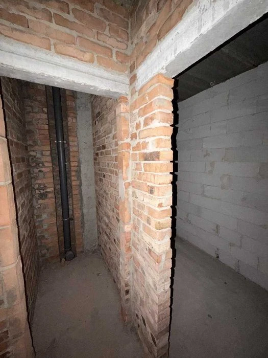 продам 3 кімнатну квартиру в новобудові