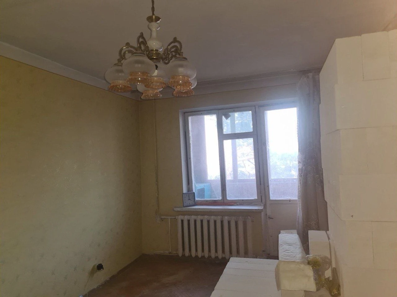 Продається 1 кімнатна квартира Котельникова  3