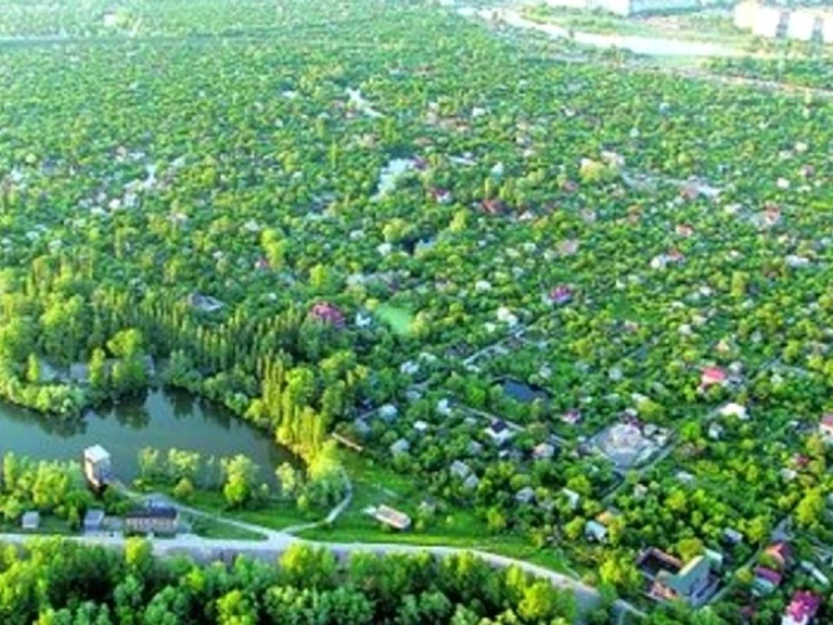 Ділянка. Київ