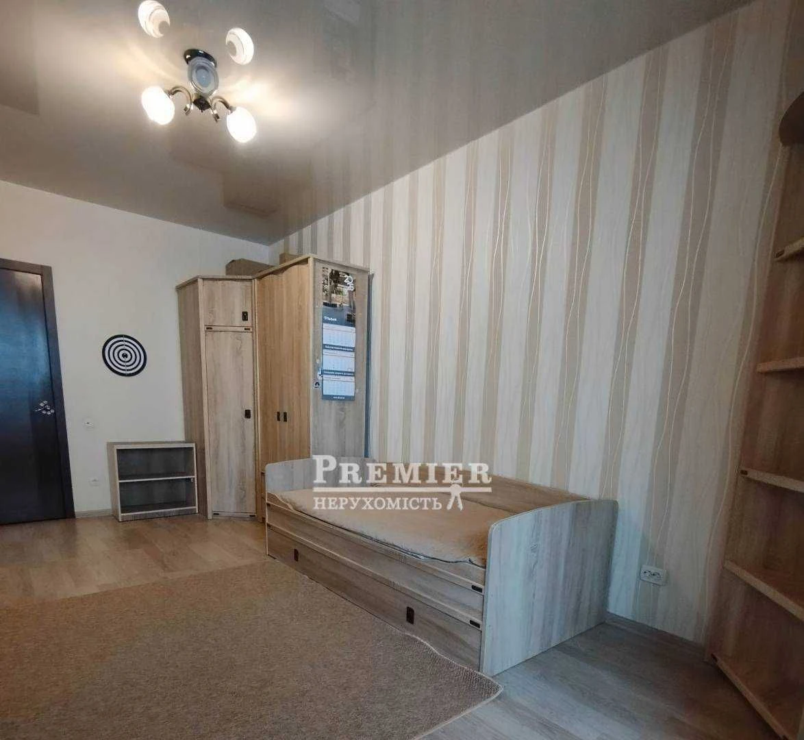 Продам 2-х кімнатну квартиру на Марсельській