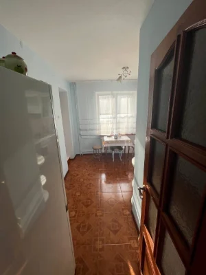 Продам трикімнатну квартиру