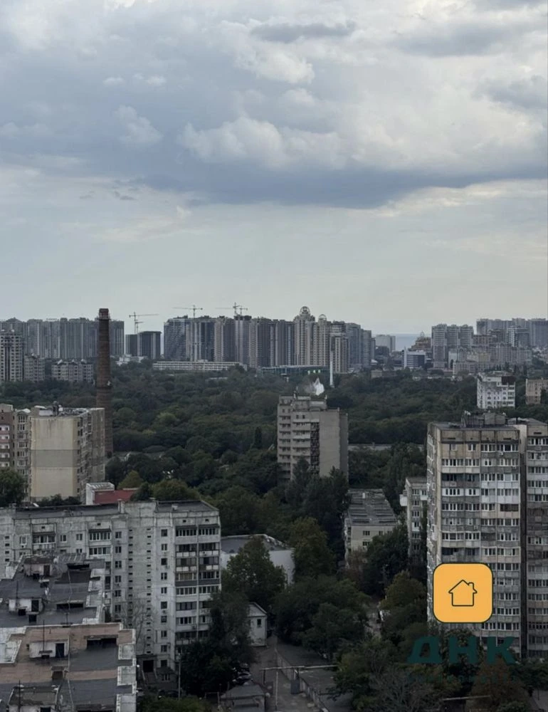 Проспект Шевченко. Проспект Гагарина.Однокомнатная квартира.