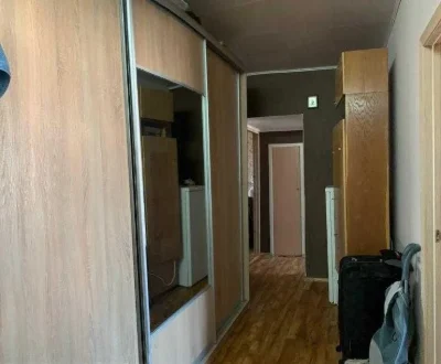 Продам отличную 3 комнатную квартиру на Алексеевке