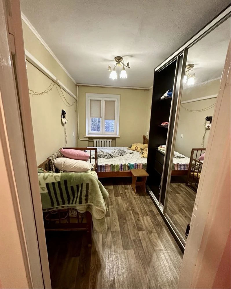 Продаж 3 кімнатої квартири пр. Миру зупинка Театральна