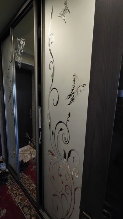 I will sell a 3-room apartment in Pridneprovsk.
