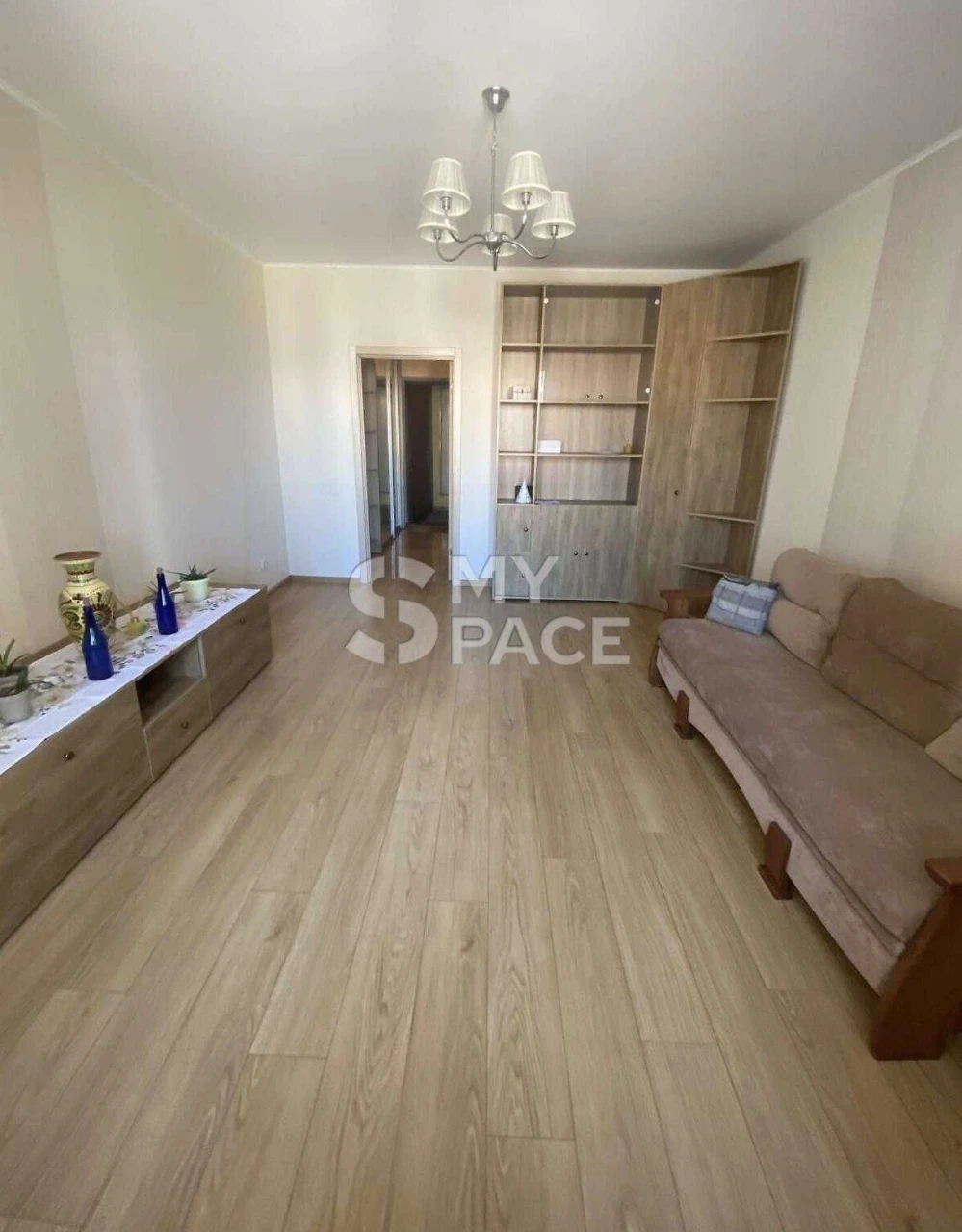 Продаж 1к квартири 45 м² Оболонь Героїв полку Азов 4В метро
