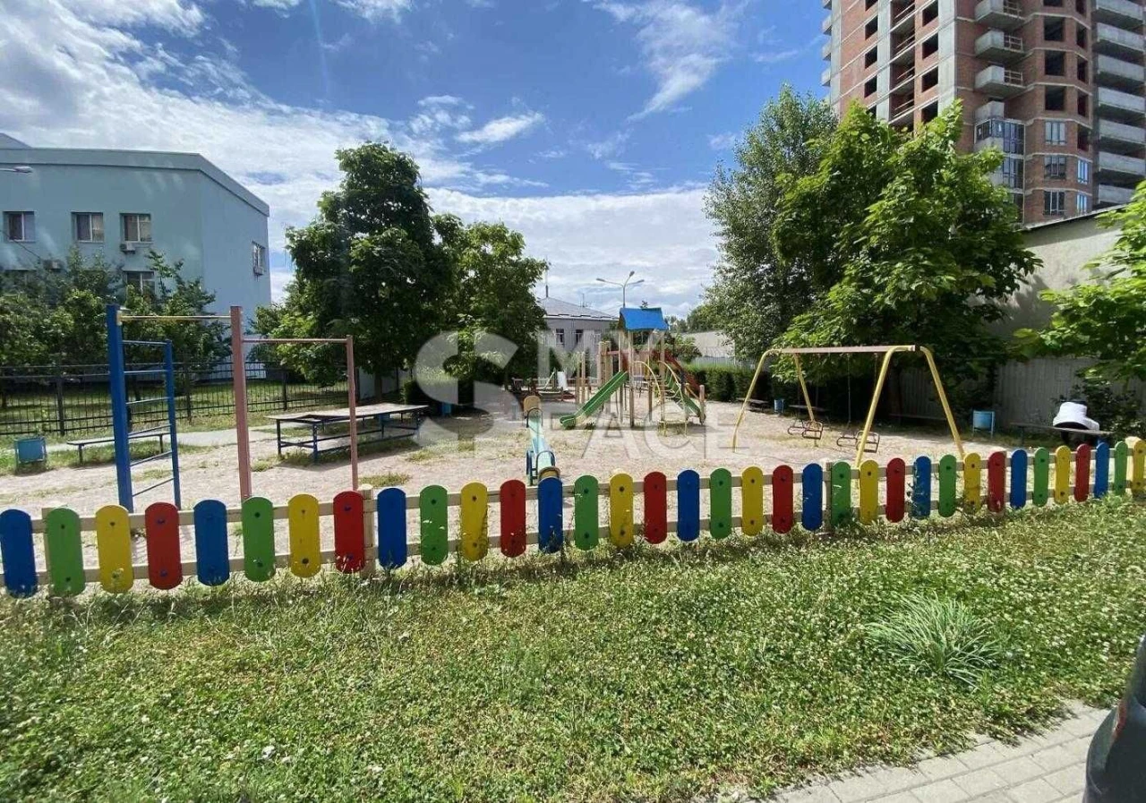 Продаж 1к квартири 45 м² Оболонь Героїв полку Азов 4В метро
