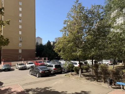 Без % Продаж 2к Ахматової/Ахматовой 35/Рівер молл/під ремонт