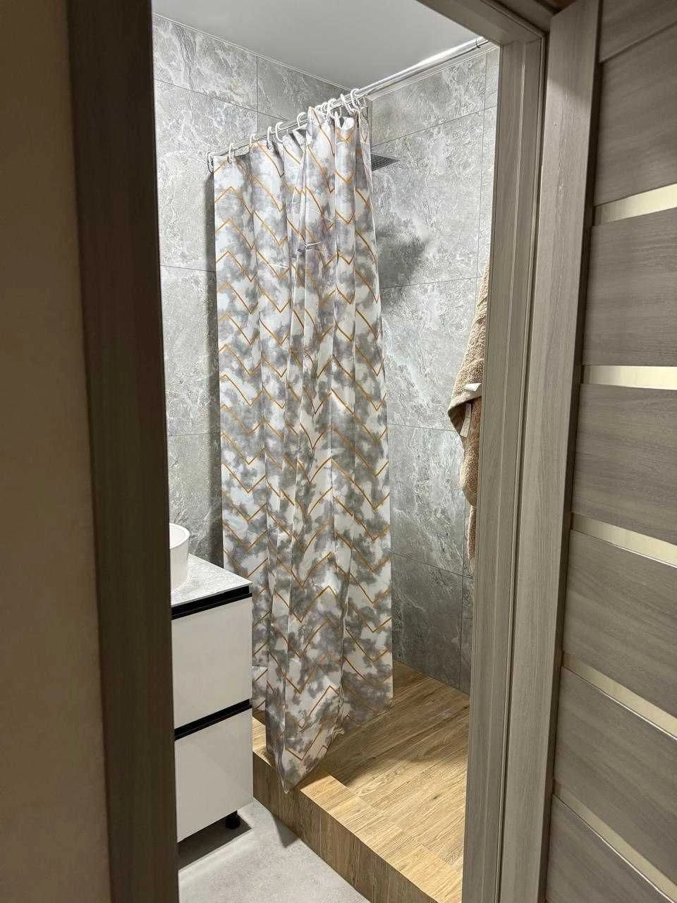 2-х кімнатна квартира, вул. Миру
