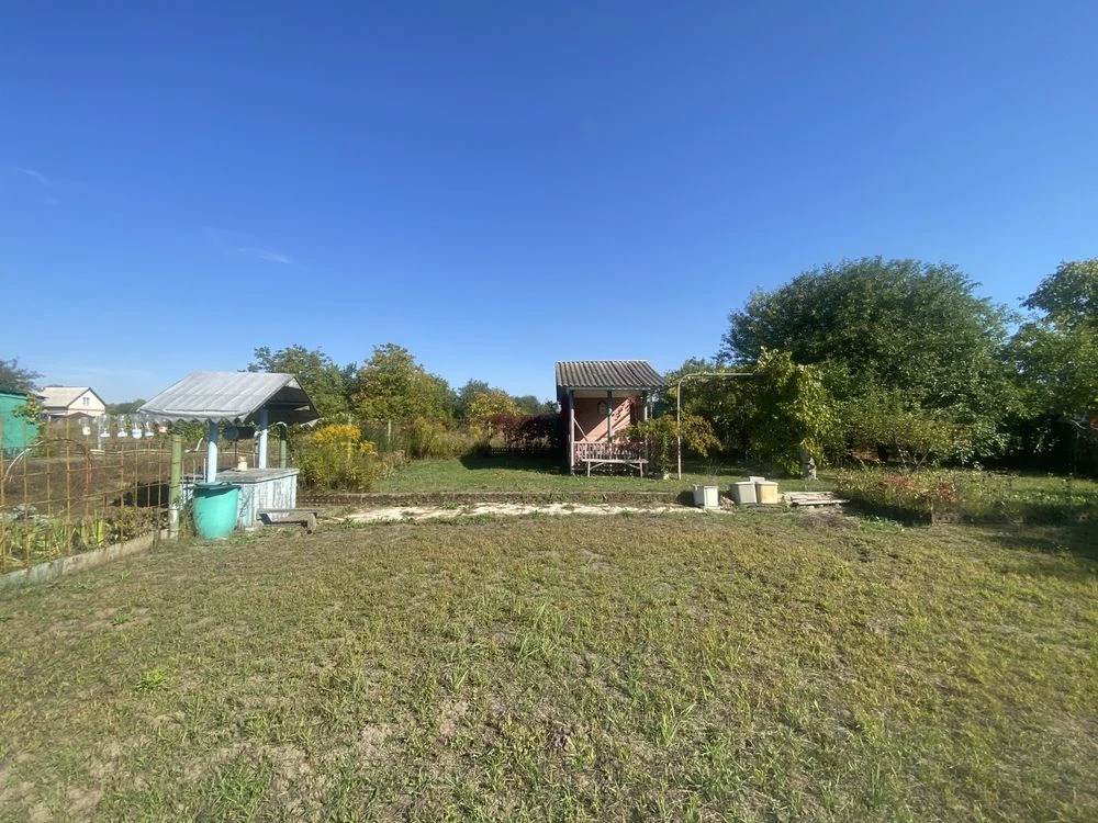 Продаж будинку в районі Півців, 5 соток зеленька ділянка