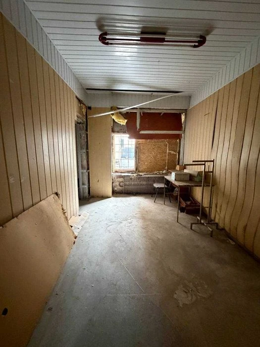 For sale: 97 sq.m. premises opposite the Dafi shopping center.