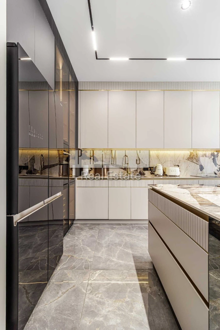 Продаж 2к квартири, ЖК River Stone, вул. Дніпровська наб., 1