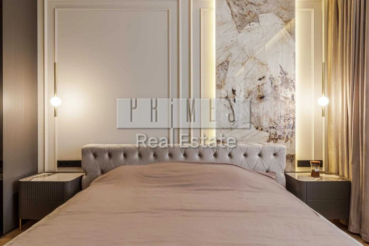 Продаж 2к квартири, ЖК River Stone, вул. Дніпровська наб., 1