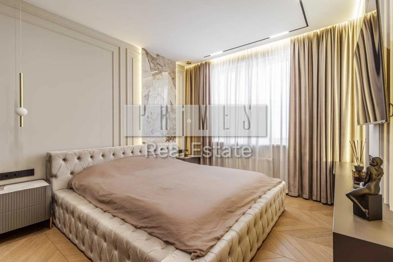 Продаж 2к квартири, ЖК River Stone, вул. Дніпровська наб., 1