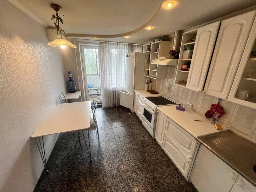 Продам 3 к квартиру на Набережной Победы, 130/корп.3 Ж/М  По