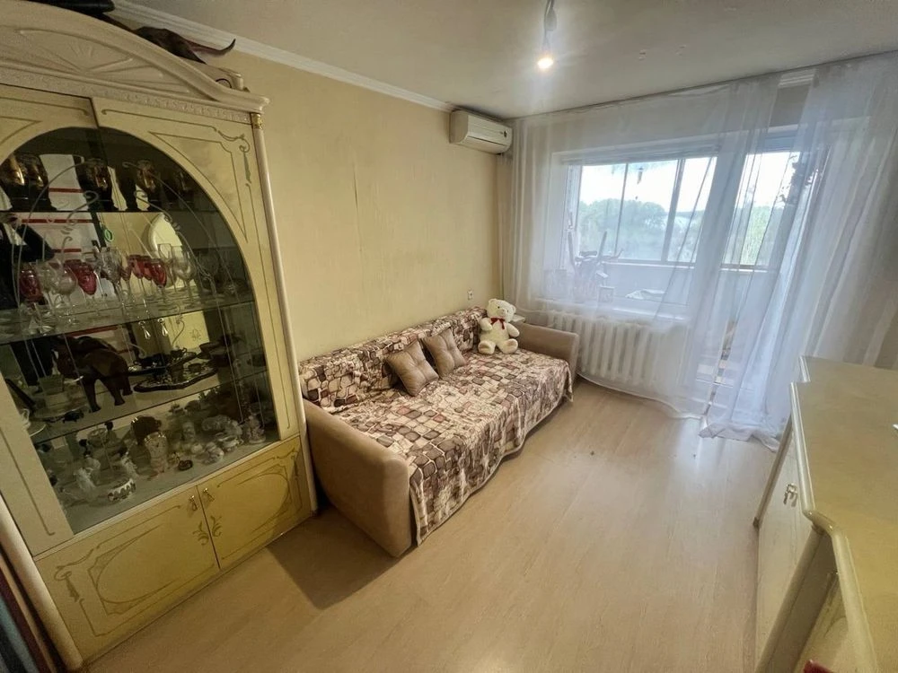 Продам 3 к квартиру на Набережной Победы, 130/корп.3 Ж/М  По