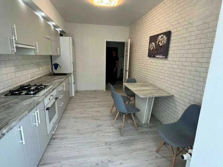 Квартира. Дніпро, Запорізьке шосе
