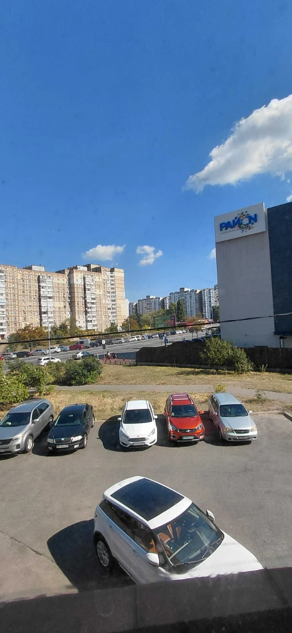 1-кімн. квартира вул. Градинська, Троєщина, ТРЦ РАЙОН