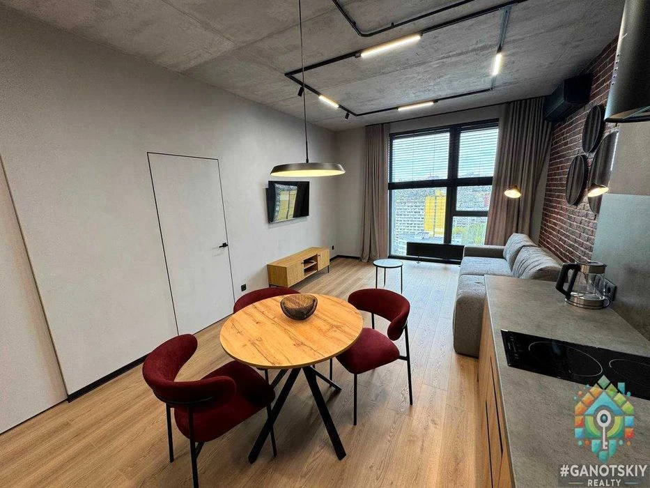 Sale of a designer 2-room apartment in the MARSHALL residential complex / Marshal Yacht-class