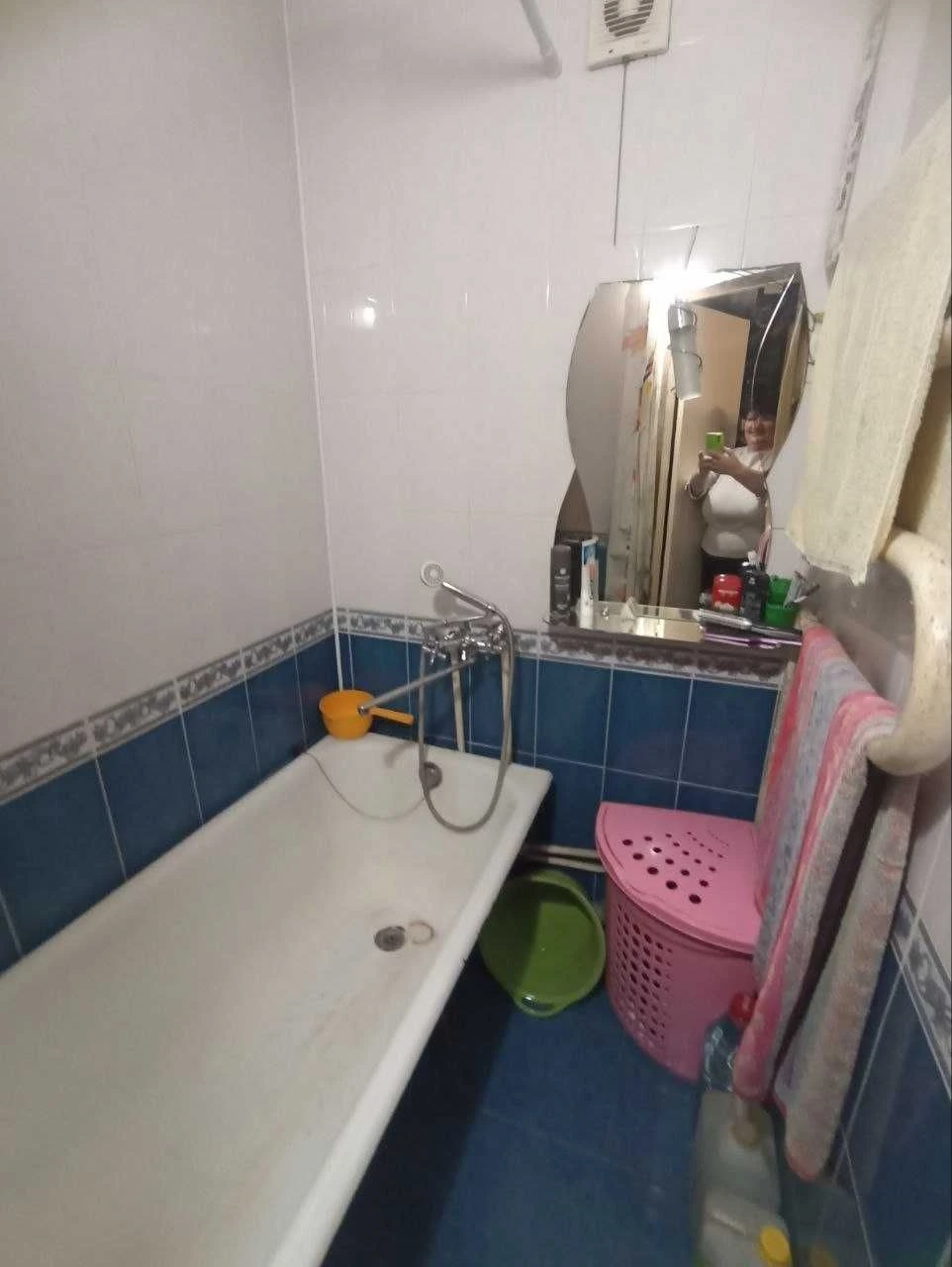 Продам 3х комнатную квартиру в центре Фонтана, рядом парк Ко