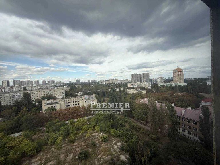 1-кімнатна 51 м² у ЖК Modern, спальня, кухня-вітальня та біз