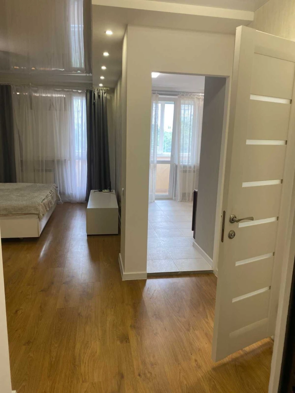 Продам 1 к кв з кап ремонтом Салтівка (Салтовка)