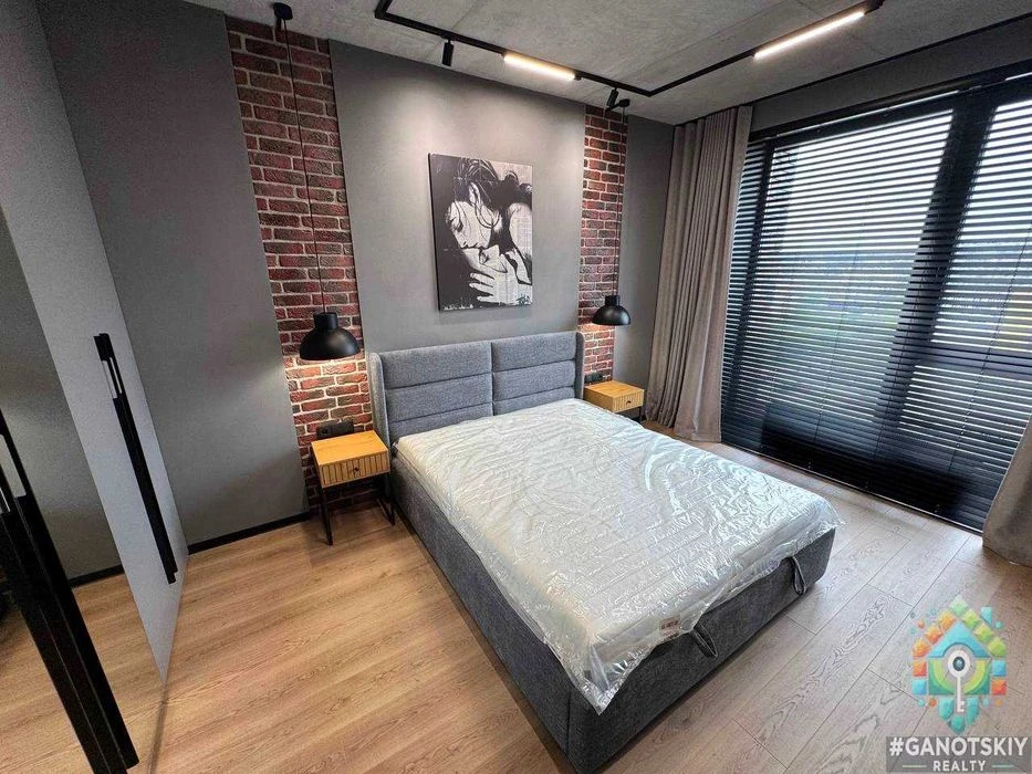 Sale of a designer 2-room apartment in the MARSHALL residential complex / Marshal Yacht-class