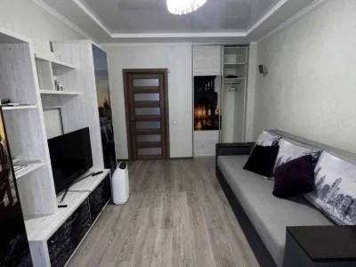Квартира. Запоріжжя, Богдана Хмельницького вул.