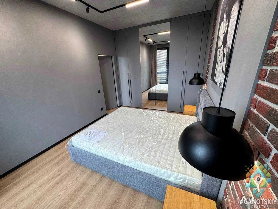 Sale of a designer 2-room apartment in the MARSHALL residential complex / Marshal Yacht-class