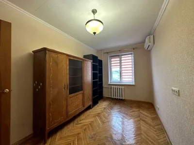 Квартира. Київ, Андрія Малишка вул.