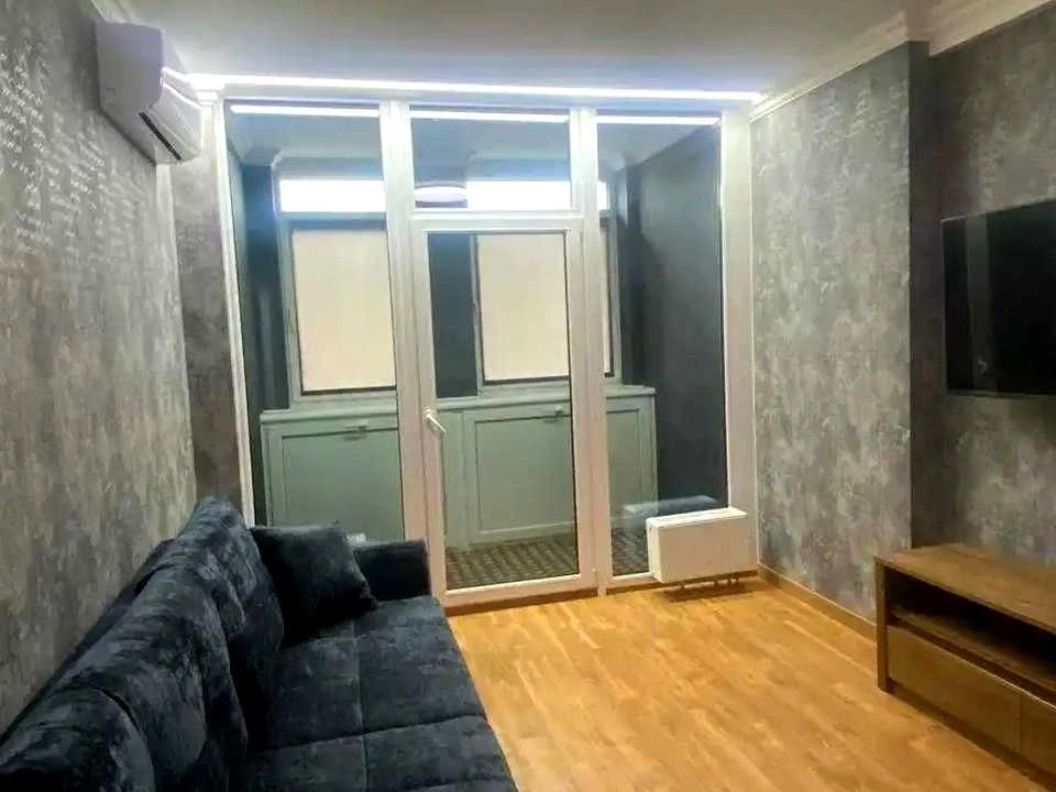 Квартира. Київ, Берестейський просп.