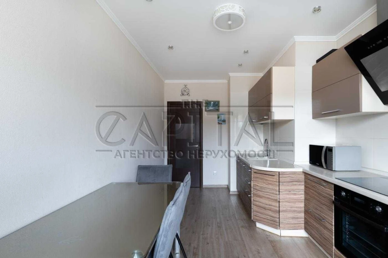 Продаж 2-кімнатої квартири 94,5 м² в ЖК Абрикос, Дарницький