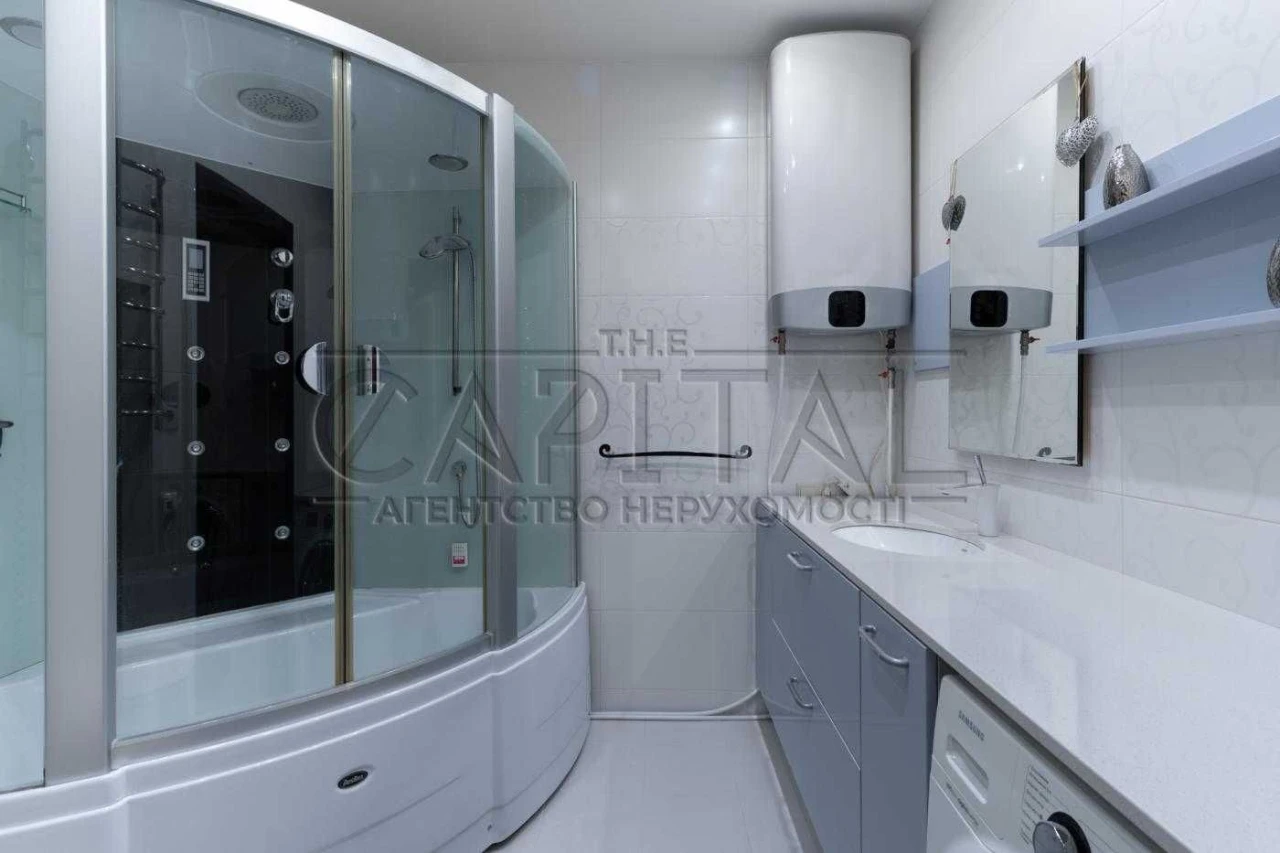 Продаж 2-кімнатої квартири 94,5 м² в ЖК Абрикос, Дарницький