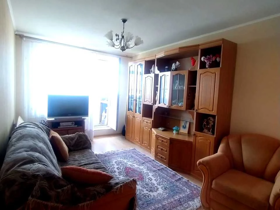 Apartment. Kharkiv, Peremohy Avenue.